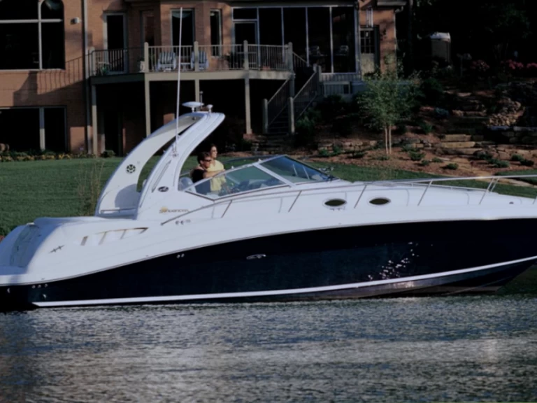 Location Bateau à moteur Custom Made avec permis