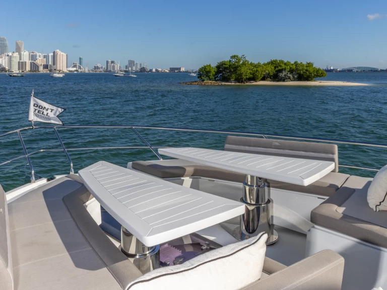 Louer Yacht avec ou sans skipper Galeon à Miami