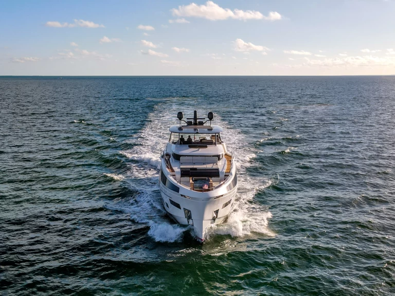 Location bateau Miami Beach pas cher Sirena 88