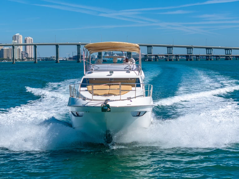 Location à Miami Beach - Azimut Azimut 53 Fly sur SamBoat