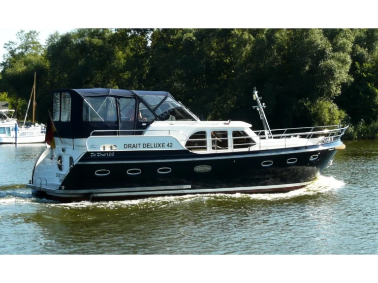Bateau à moteur à louer à Drachten au meilleur prix