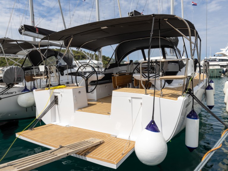 Location à Split - Elan Impression 45 sur SamBoat