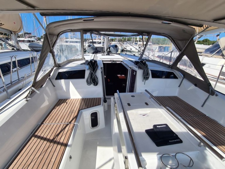 Louez un Bénéteau Oceanis 40.1 à Kos