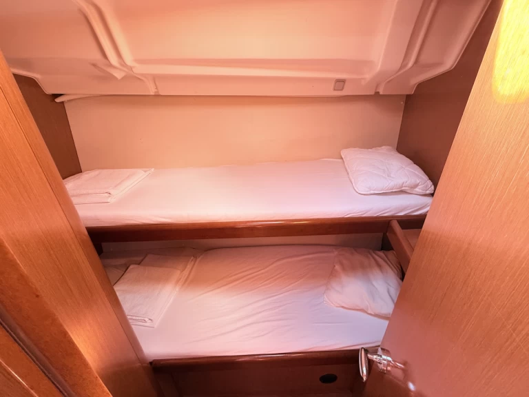 Location Voilier à Sukošan - Bénéteau Oceanis 43