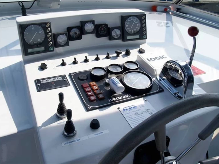 Bateau à moteur à louer à Drachten au meilleur prix