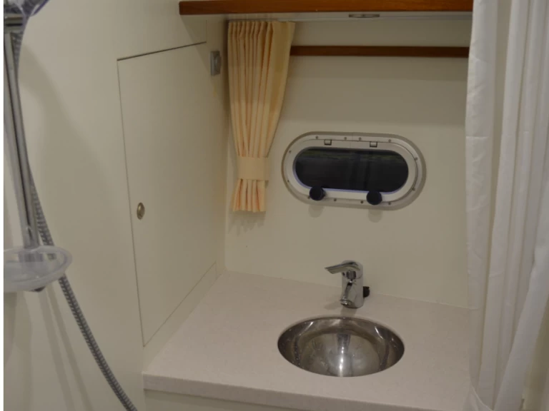 Louez un De Drait Advantage 38 (4) à Drachten