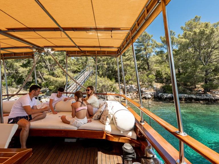 Louer Voilier avec ou sans skipper  à Split