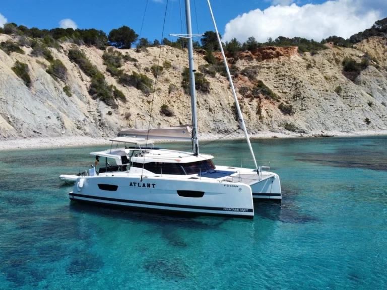 Location Catamaran à Sant Antoni de Portmany - Fountaine Pajot Isla 40