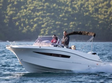 Noleggio barche Preko economico 690 sun cruiser