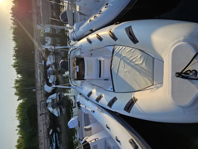 Selva Selva 640 a louer à Sanary-sur-Mer