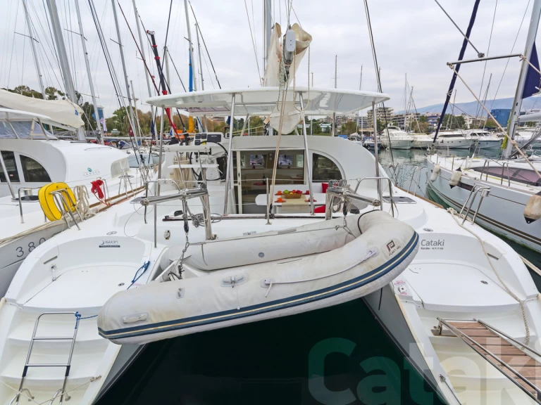 Location bateau Lagoon Lagoon 380 S2 à Lávrio sur Samboat