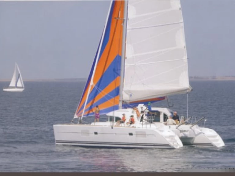 Catamaran à louer à Lefkáda au meilleur prix