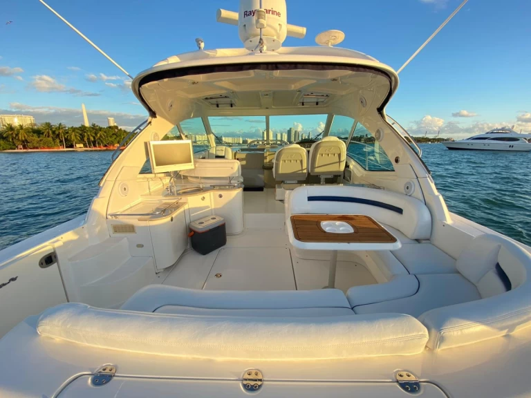 Location Yacht à Miami Beach - Sea Ray Sea Ray 480 Sundancer
