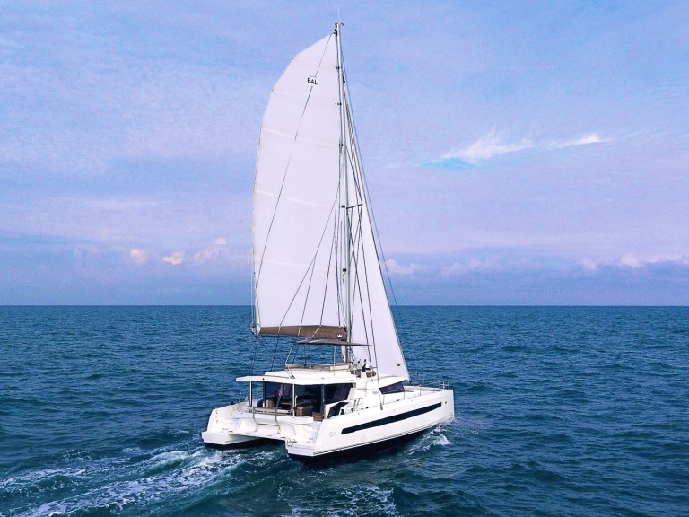 Catamaran à louer à Seget Donji au meilleur prix