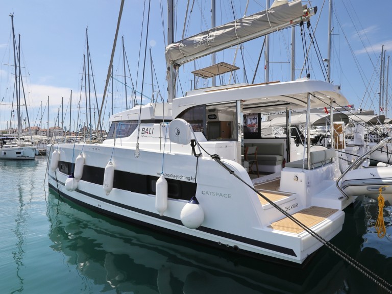 Louer Catamaran avec ou sans skipper Bali Catamarans à Seget Donji