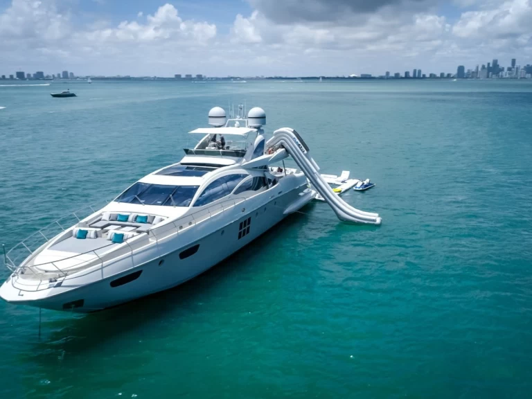 Location Yacht à Miami Beach - Azimut 103’ azimut S 