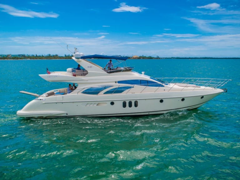 Location à Miami Beach - Azimut Azimut 62 Fly sur SamBoat