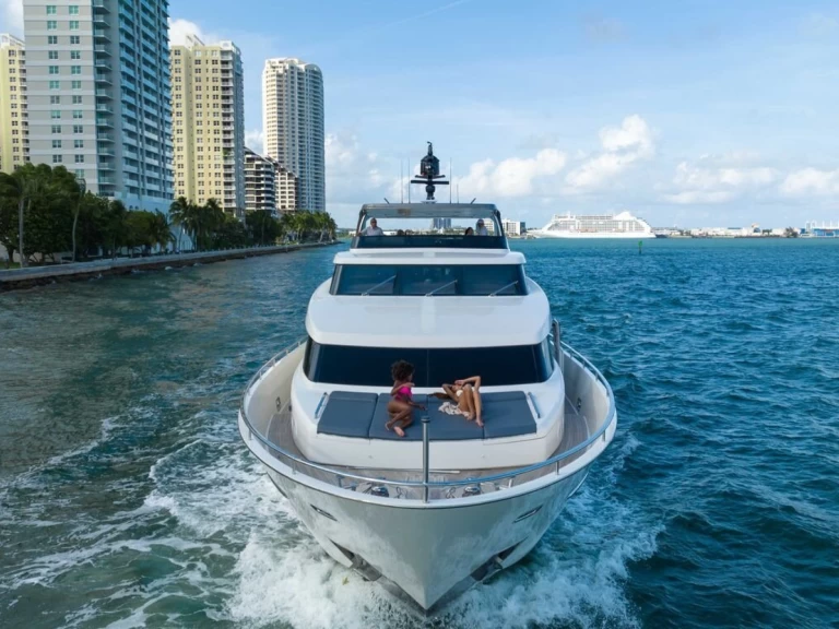 Location bateau Miami Beach pas cher San Lorenzo 97'