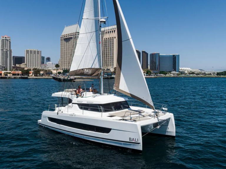 Louez un Bali Catamarans Bali 4.4 à Harbor Island