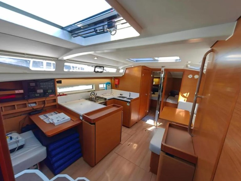 Location Voilier Jeanneau avec permis