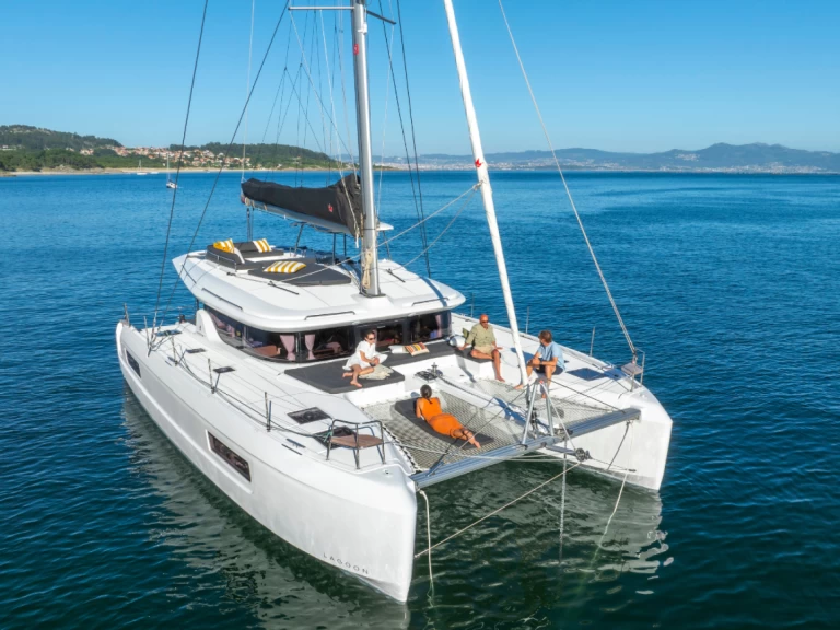 Location bateau Lagoon Lagoon 43 à Procida sur Samboat