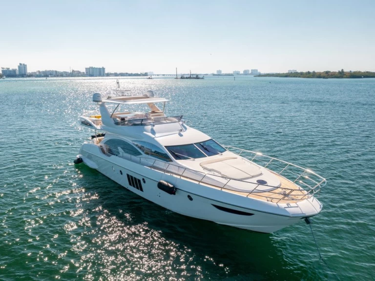 Yacht à louer à Miami Beach au meilleur prix