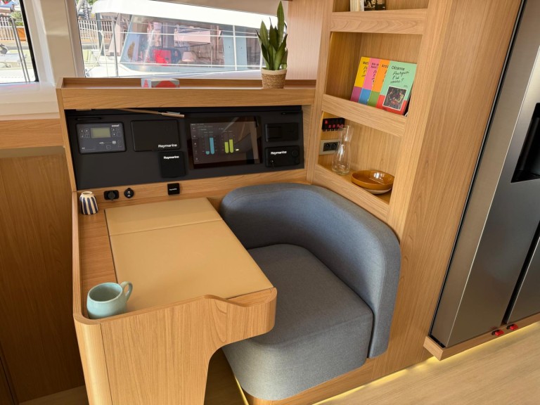 Location bateau Furnari pas cher Bali 5.2 6-cab