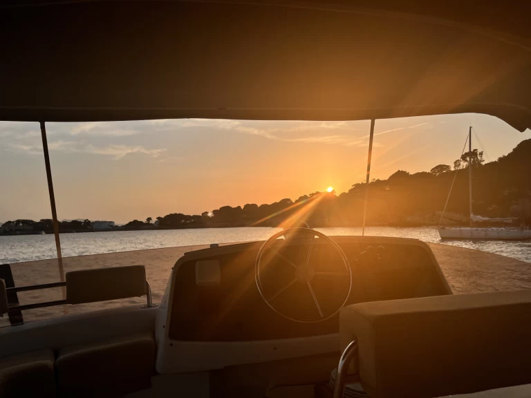 Location Catamaran à Golfe-Juan - Fountaine Pajot Cumberland 44