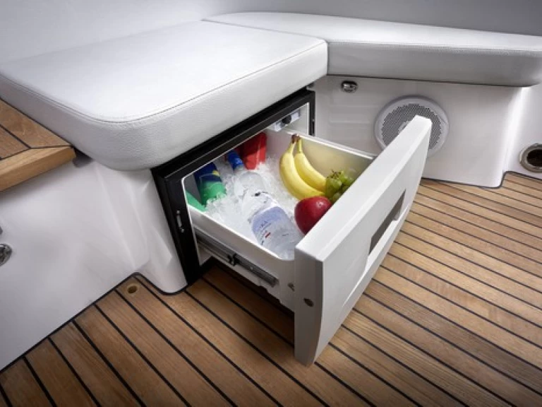 Louez un Frauscher 858 fantom Air à El Toro