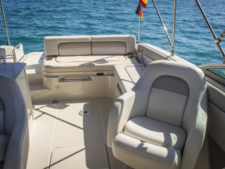 Bateau à moteur à louer à El Toro au meilleur prix