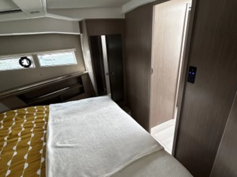 Bateau à moteur à louer à El Toro au meilleur prix