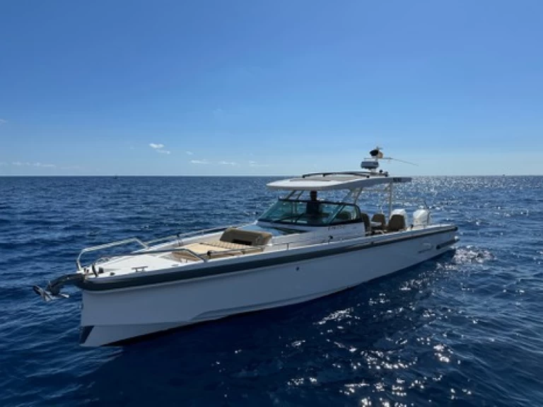 Location bateau El Toro pas cher Axopar 37 Sun-Top