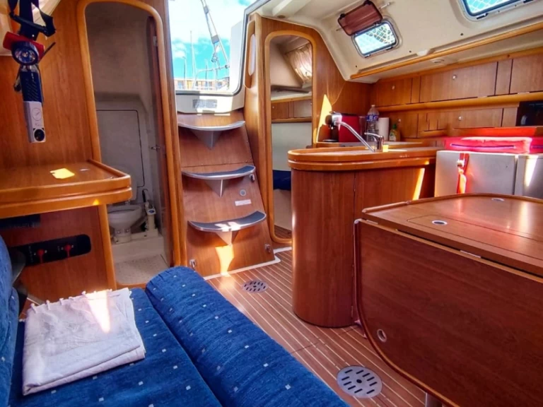 Location bateau La Seyne-sur-Mer pas cher Etap 34 S