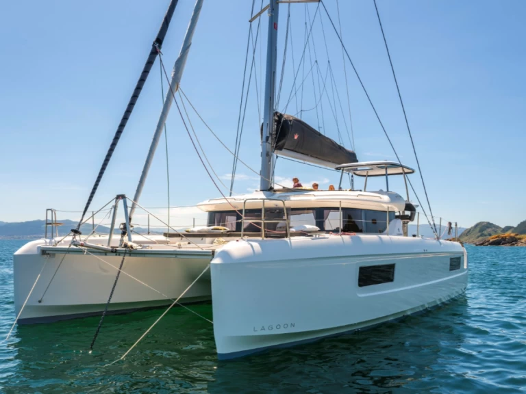 Location bateau Lagoon Lagoon 43 à Le Marin sur Samboat