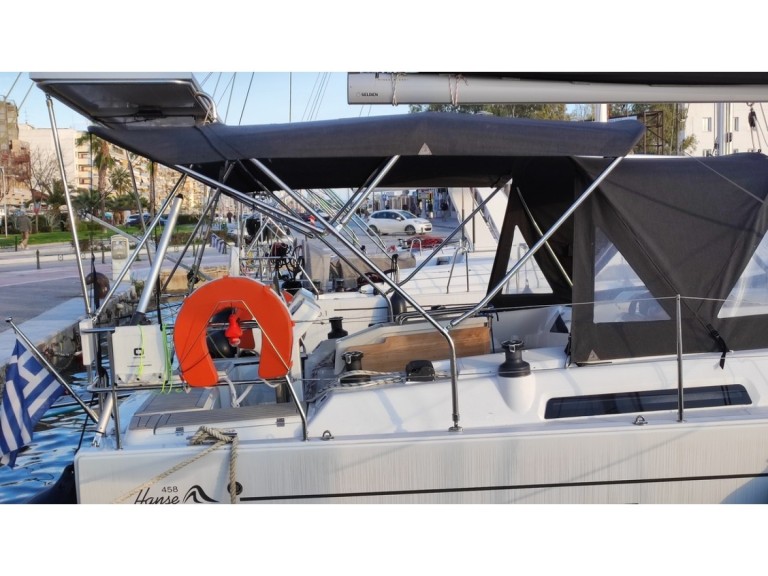 Location bateau Volos pas cher Hanse 458