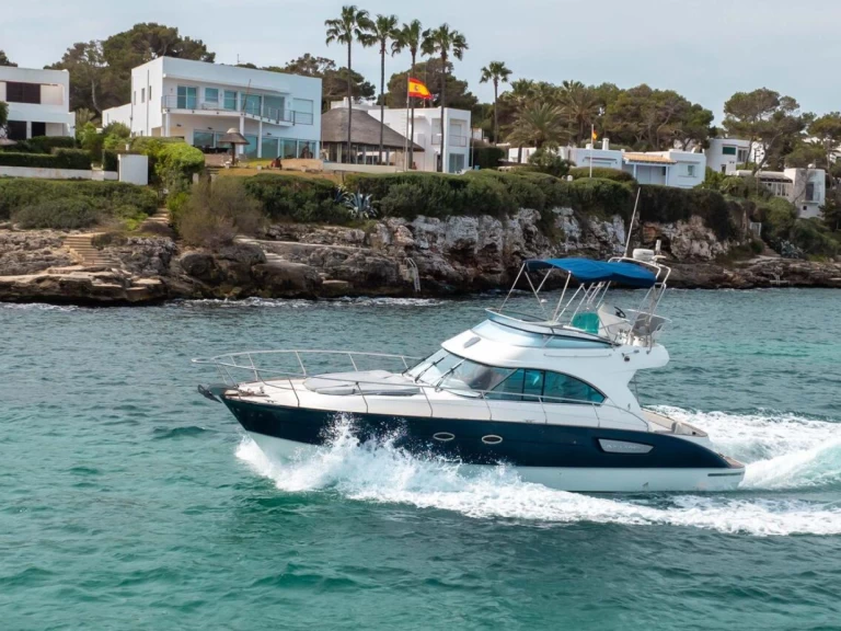 Bénéteau Antares 12 Fly a louer à Pomer