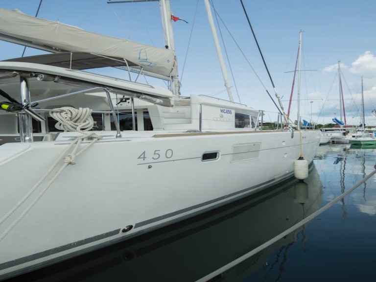 Location Catamaran Lagoon avec permis
