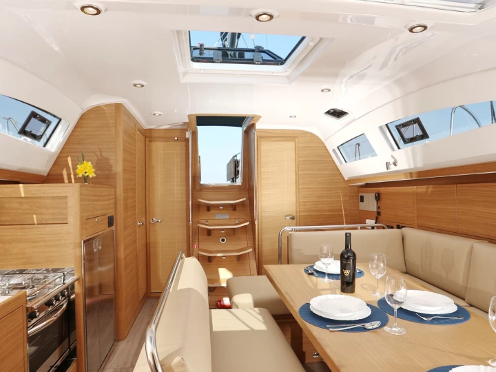 Elan Impression 45.1 a louer à Trogir