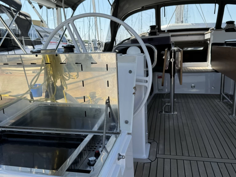 Location Voilier à Seget Donji - Elan Impression 50.1