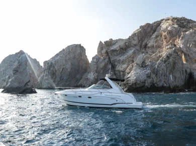 Noleggio Yacht di lusso a Cabo San Lucas – Custom Made custom