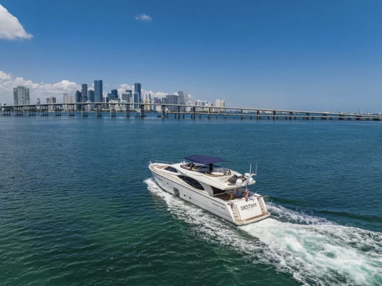 Location à Miami Beach - Ferretti Ferretti 80 sur SamBoat