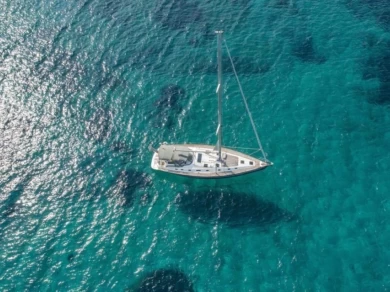 Boat rental Ocean Yachts Ocean Star 56.1 in Foinikas on Samboat