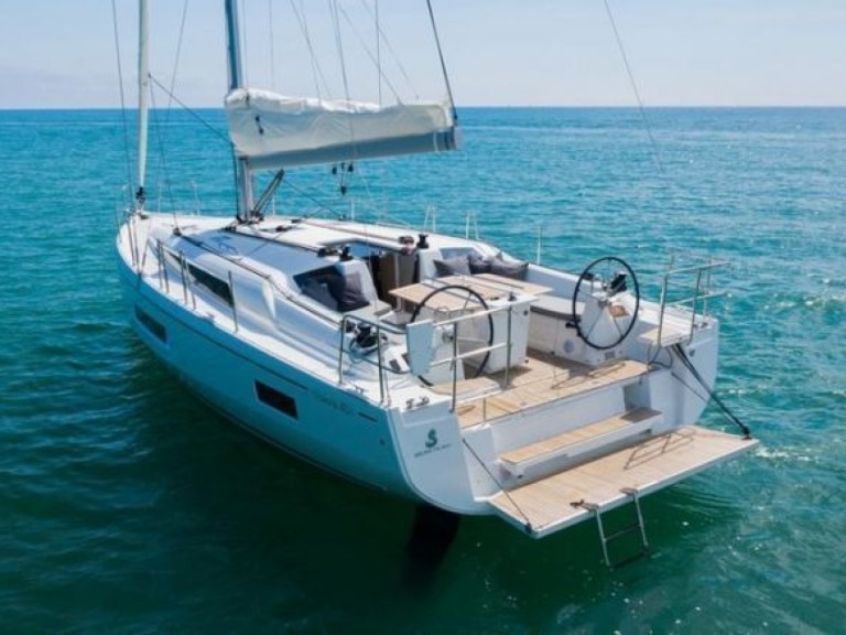 Location bateau 4 OCEANIS 52 à Arzon sur Samboat