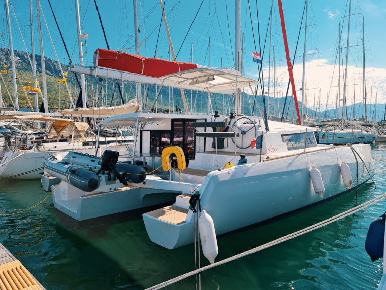 Neel Neel 43 a louer à La Trinité-sur-Mer