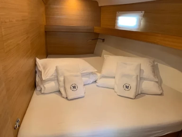 Voilier à louer à Seget Donji au meilleur prix