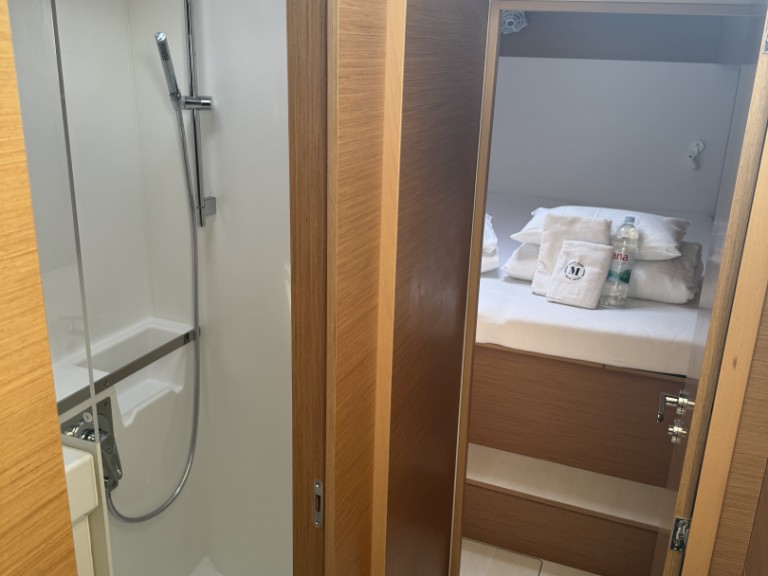 Excess Excess 11 a louer à Trogir