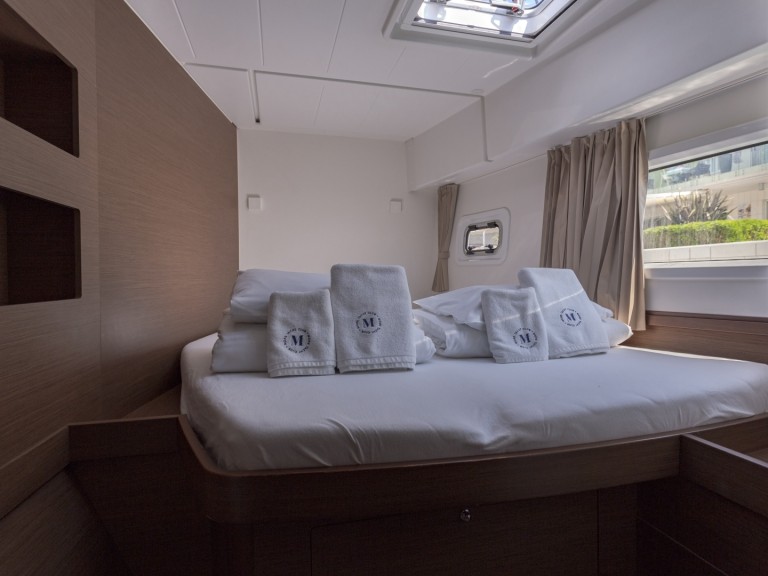 Catamaran à louer à Trogir au meilleur prix