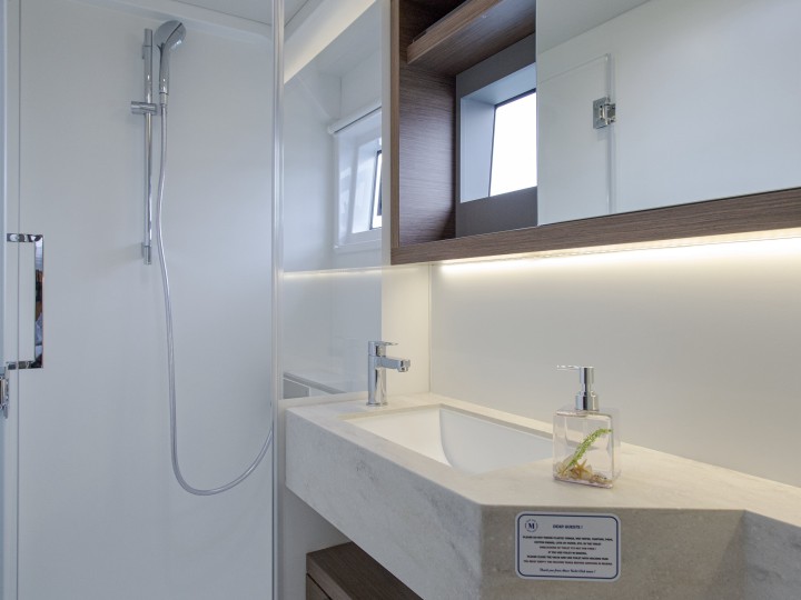 Louer Catamaran avec ou sans skipper Lagoon à Trogir