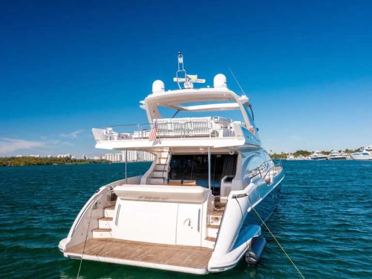 Location à Miami Beach - Azimut Azimut 70 sur SamBoat