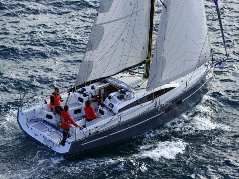 Location bateau La Trinité-sur-Mer pas cher RM 9.70 BIQUILLE